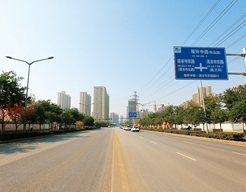 西安市曲江新区雁环中路道路